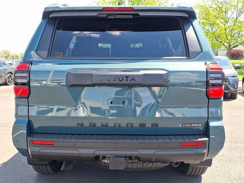 New 2026 Toyota 4Runner TRD Off-Road Premium AWD/4WD image 5