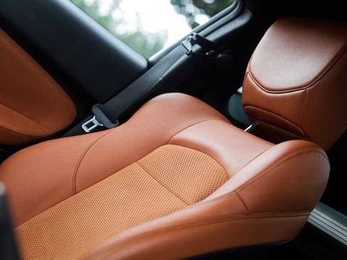 Used 2016 Nissan 370Z Touring RWD image 55
