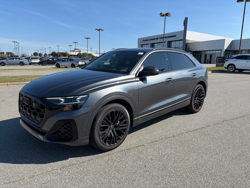 Used 2024 Audi SQ8 Prestige AWD/4WD image 1