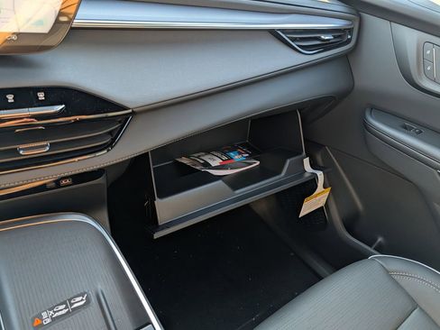 New 2026 Buick Enclave Sport Touring w/ Power Package image 46