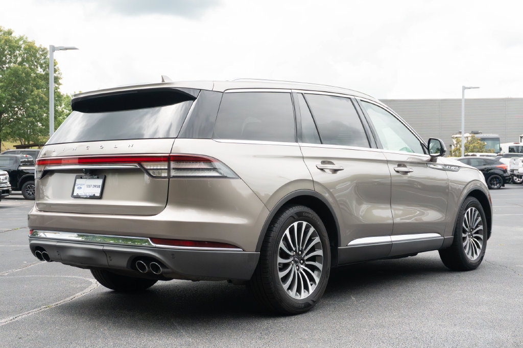 Used 2020 Lincoln Aviator Reserve w/ Elements Package Plus RWD image 10