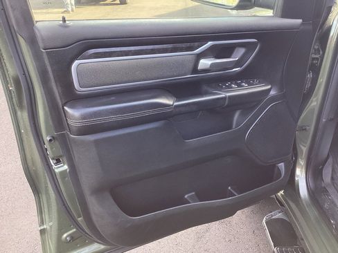 Used 2021 RAM 1500 Big Horn image 24