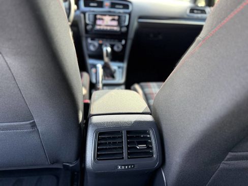 Used 2015 Volkswagen GTI S FWD image 18