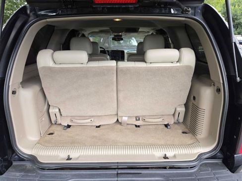 Used 2004 GMC Yukon SLT w/ 1SD Preferred Equipment Group AWD/4WD image 14