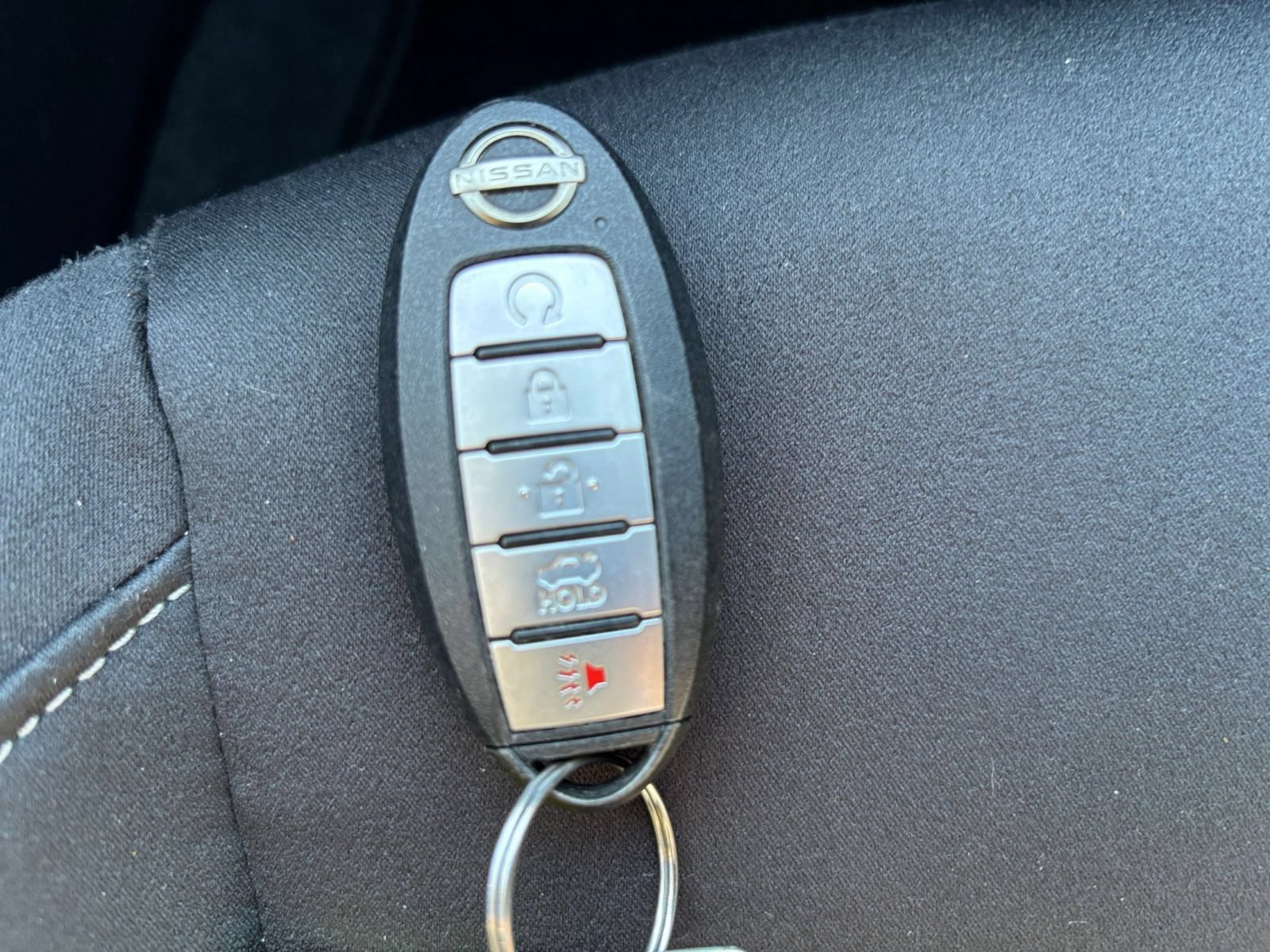 Used 2025 Nissan Altima 2.5 SV FWD image 21