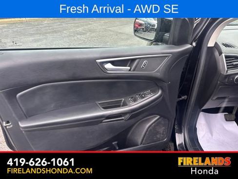 Used 2022 Ford Edge SE w/ Black Appearance Package AWD/4WD image 11