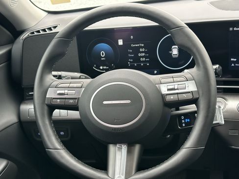 Used 2025 Hyundai Kona Limited image 25