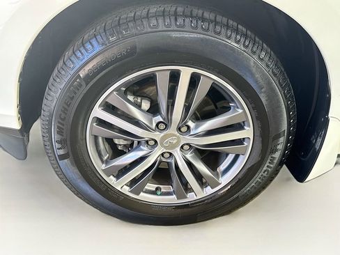 Certified 2020 INFINITI QX60 Luxe w/ Essential Package image 44