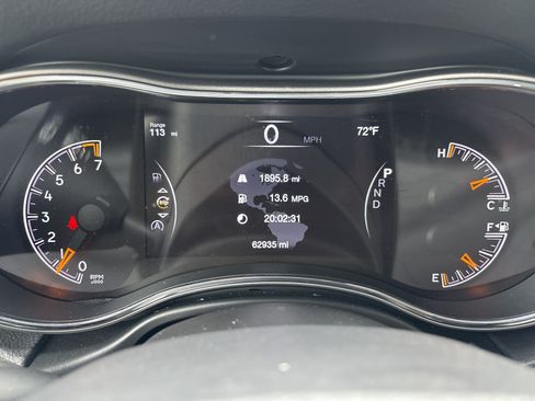 Certified 2021 Jeep Grand Cherokee Laredo AWD/4WD image 25