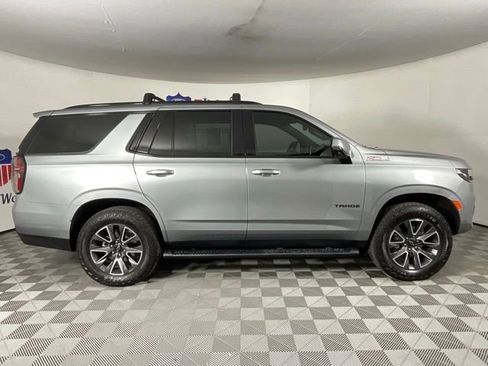 Used 2024 Chevrolet Tahoe Z71 w/ Luxury Package image 2