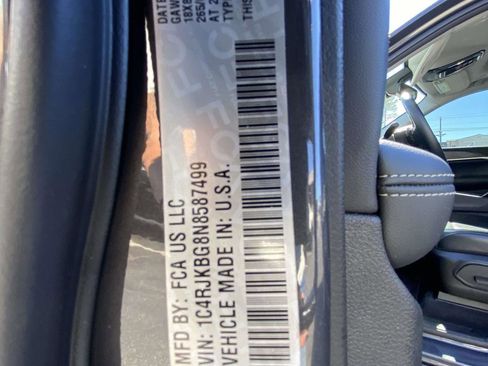 Certified 2022 Jeep Grand Cherokee L Limited image 10