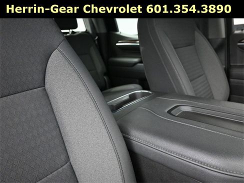 Used 2022 Chevrolet Silverado 1500 RST w/ Z71 Off-Road Package image 26