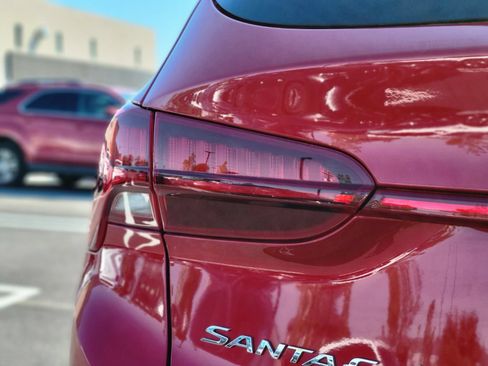 Certified 2022 Hyundai Santa Fe SEL w/ Cargo Package AWD/4WD image 10