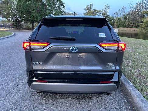Used 2024 Toyota RAV4 XSE image 4