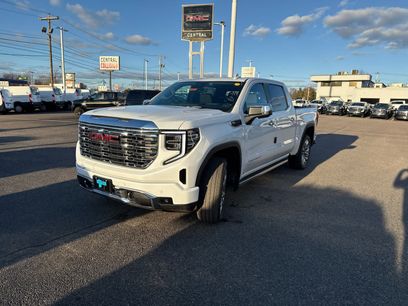New 2026 GMC Sierra 1500 Denali w/ Denali Reserve Package