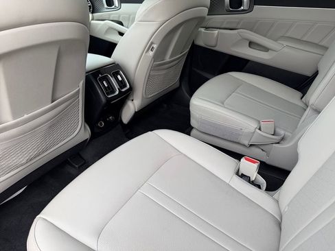 Used 2022 Kia Sorento SX image 27