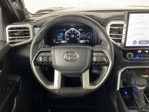 Used 2024 Toyota Tundra Platinum AWD/4WD image 12