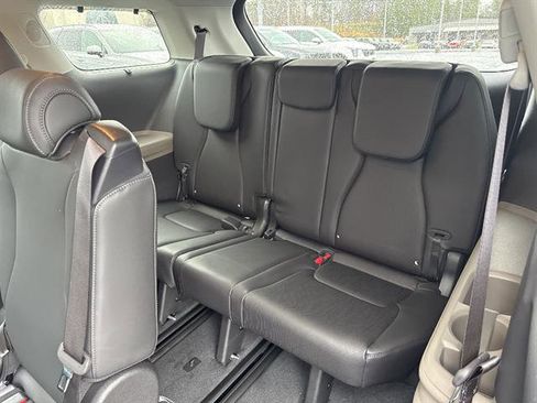 New 2026 Kia Carnival EX image 17