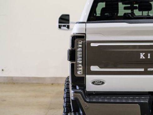 Used 2026 Ford F250 King Ranch w/ FX4 Off-Road Package image 34