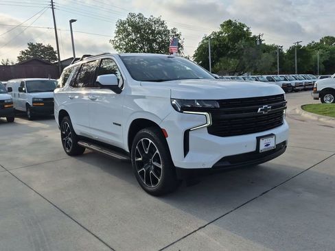 Used 2023 Chevrolet Tahoe RST image 9