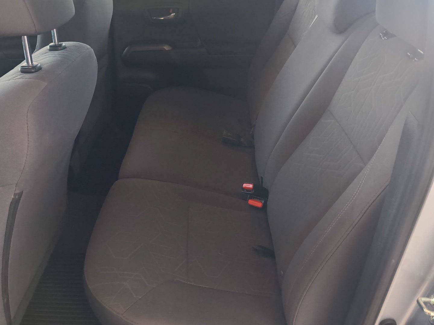 Used 2019 Toyota Tacoma TRD Off-Road AWD/4WD image 38