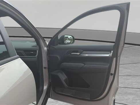 New 2026 GMC Terrain Elevation w/ Elevation Premium Package AWD/4WD image 22