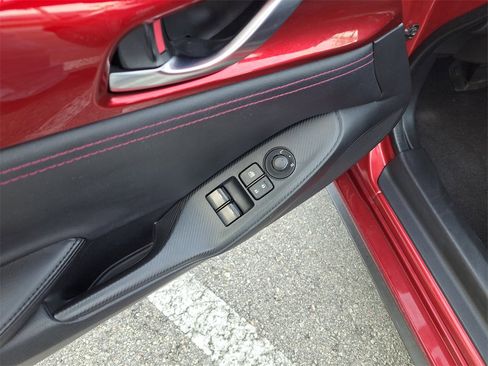 Used 2019 MAZDA MX-5 Miata RF Club w/ I-ACTIVSENSE Sport Package image 11