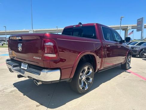 Used 2019 RAM 1500 Limited AWD/4WD image 11