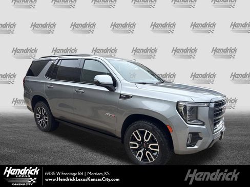 Used 2023 GMC Yukon AT4 AWD/4WD image 1