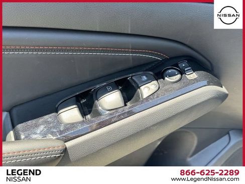 Certified 2023 Nissan Altima 2.5 SR w/ SR Premium Package FWD image 18