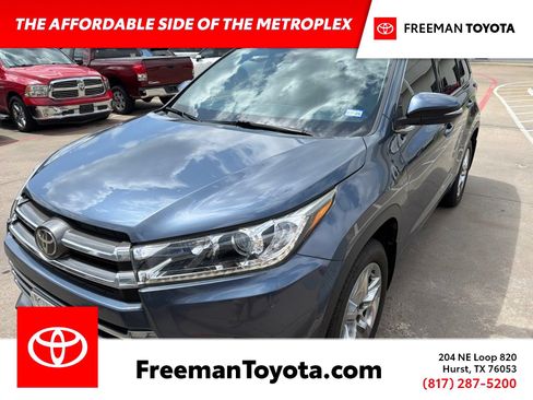 Used 2019 Toyota Highlander Limited FWD image 1