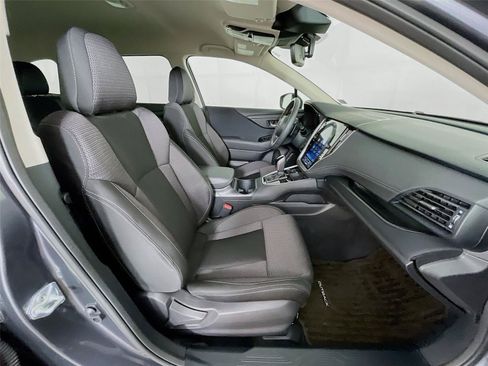 Certified 2025 Subaru Outback Premium AWD/4WD image 32