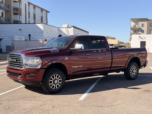 Used 2019 RAM 3500 Limited image 8