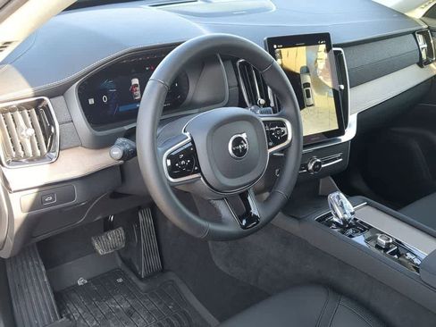 New 2026 Volvo XC90 B6 Plus w/ Protection Package Premier image 2