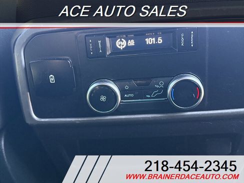 Used 2019 Ford Expedition XLT w/ Cargo Package image 21