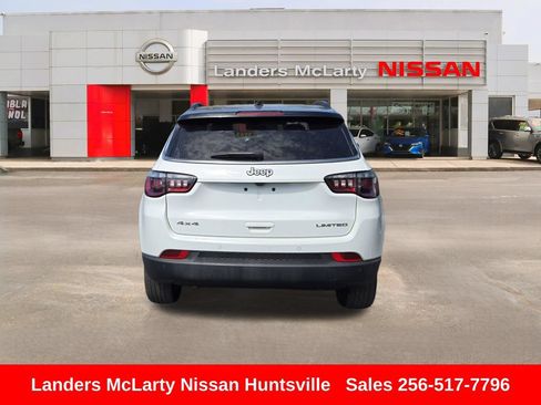 Used 2025 Jeep Compass Limited AWD/4WD image 5