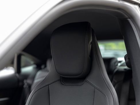 Certified 2025 Porsche Taycan RWD image 27