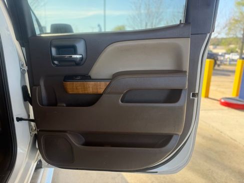 Used 2018 GMC Sierra 1500 SLT w/ SLT Premium Package image 18