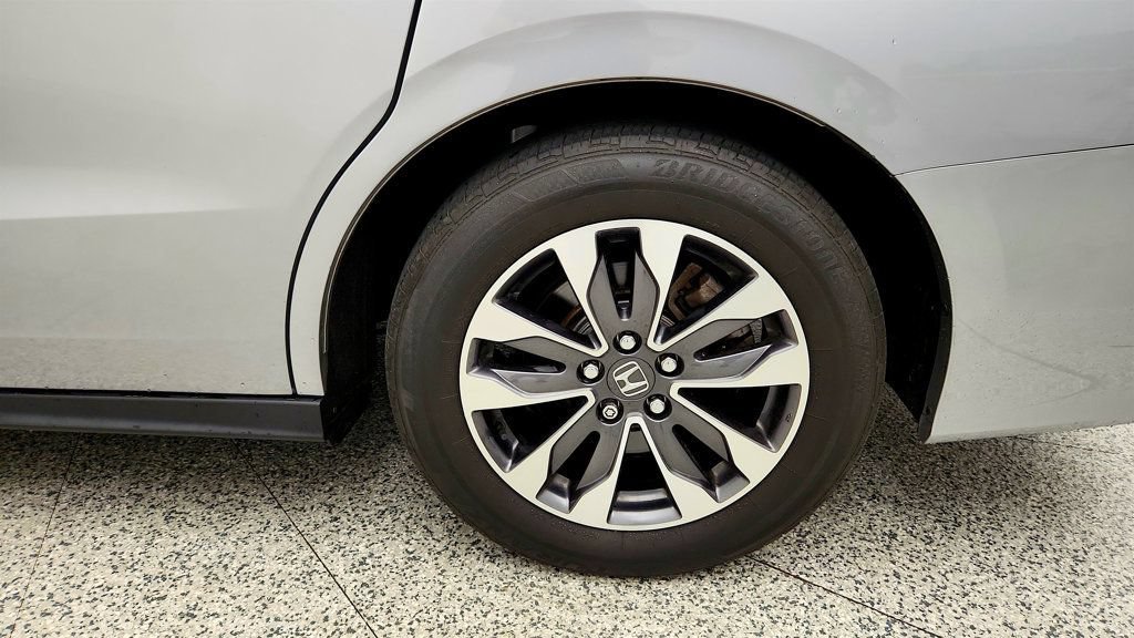 Used 2023 Honda Odyssey EX-L image 9