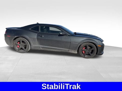 Used 2014 Chevrolet Camaro SS w/ RS Package image 9