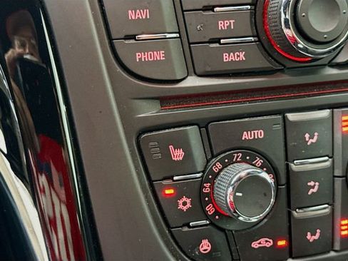 Used 2018 Buick Cascada Premium image 20