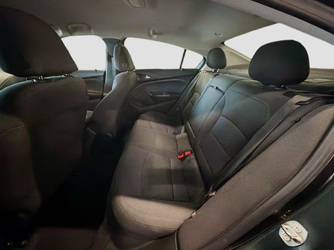 Used 2018 Chevrolet Cruze LT w/ Convenience Package FWD image 27