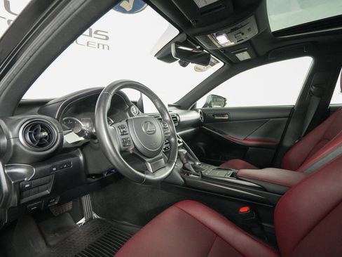 Certified 2023 Lexus IS 300 w/ Comfort Package image 10