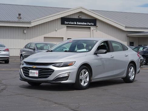 Used 2021 Chevrolet Malibu LS FWD image 7