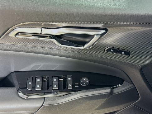 Used 2024 Kia Sportage SX image 21