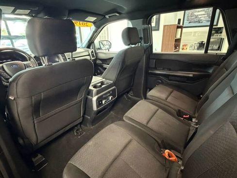 Used 2019 Ford Expedition XLT AWD/4WD image 10