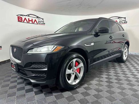 Used 2018 Jaguar F-PACE Premium AWD/4WD image 2