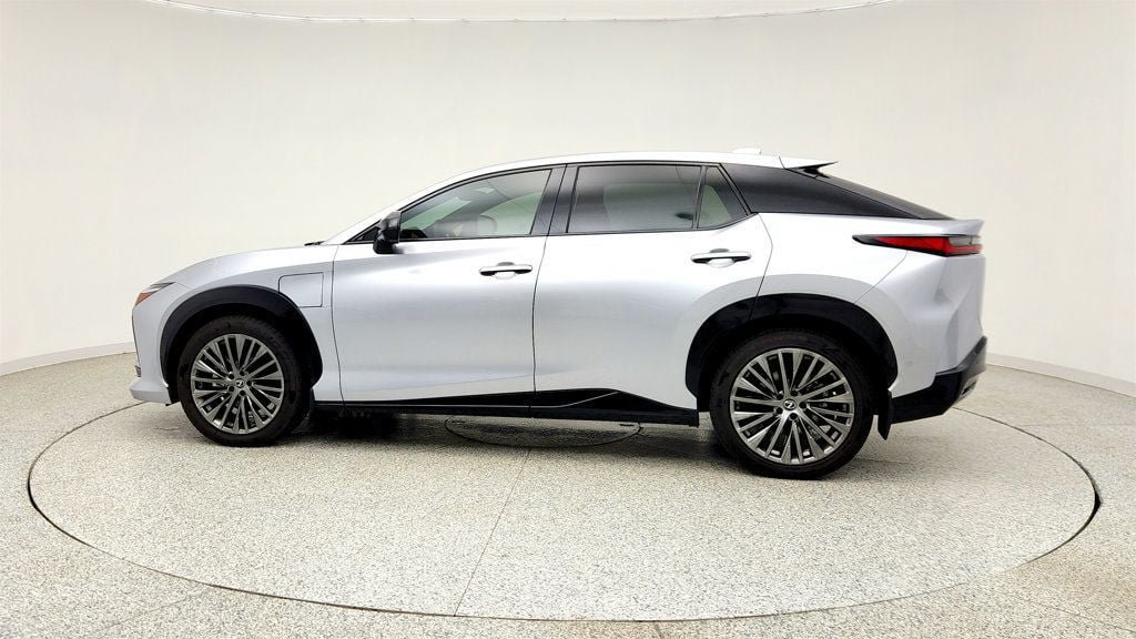 Used 2023 Lexus RZ 450e Premium w/ Accessory Package (A2) AWD/4WD image 8