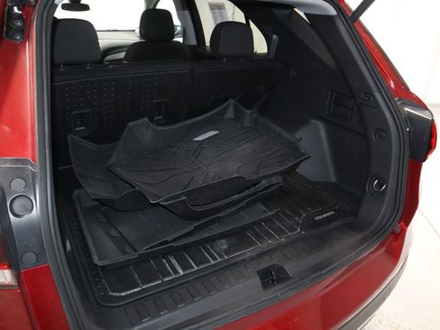 Used 2024 Chevrolet Equinox LT w/ LPO, Floor Liner Package image 17