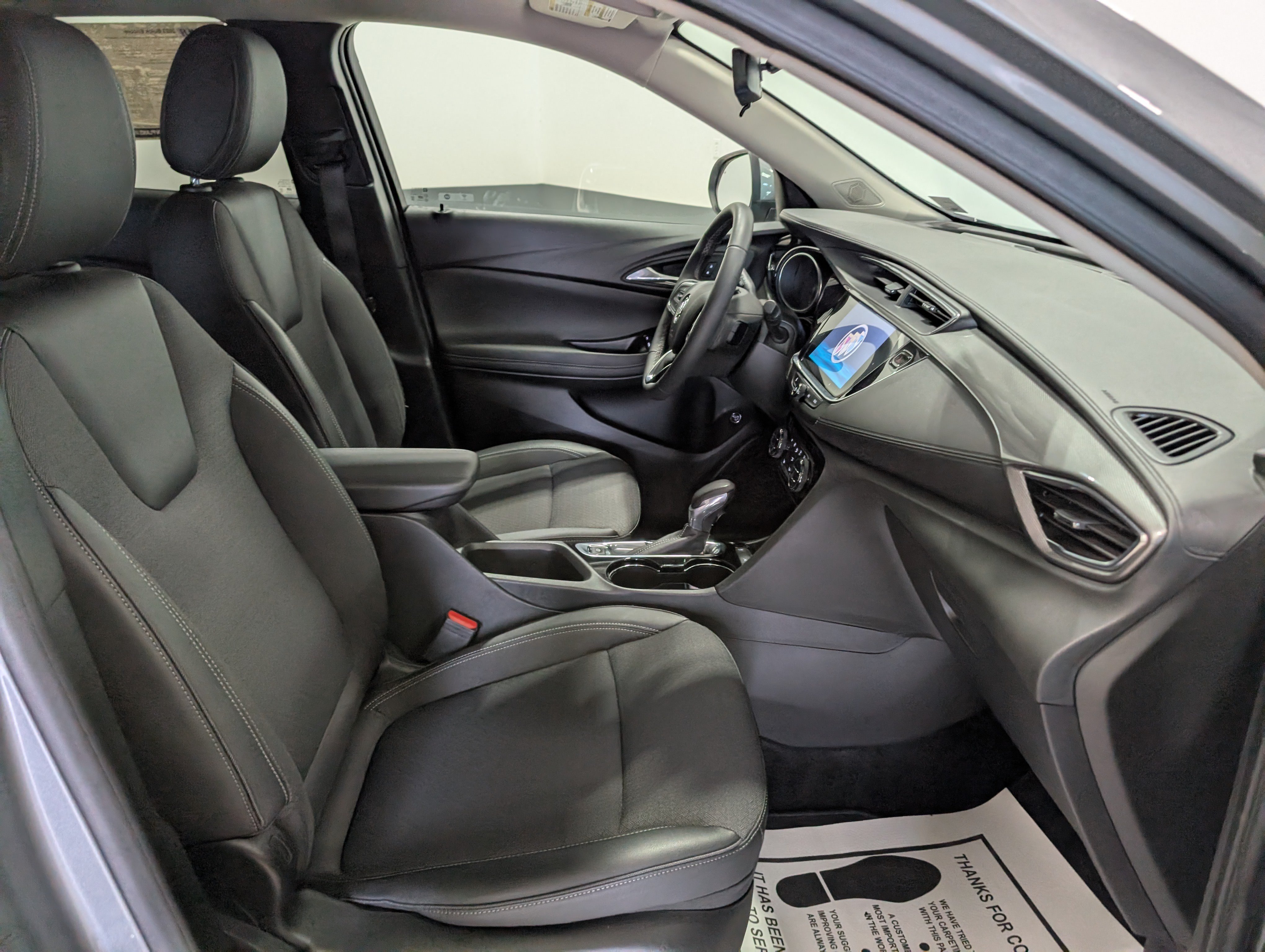 Used 2023 Buick Encore GX Select w/ Sport Touring Package FWD image 18